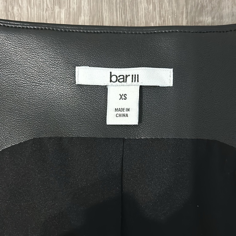 💜Firm Price💜 Bar III button up faux leather tank top - Picture 7 of 11